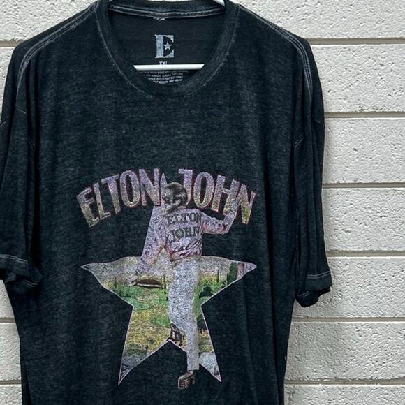 Elton John Farewell Yellow Brick Road Tour Band Tee size XXL - Picture 7 of 9